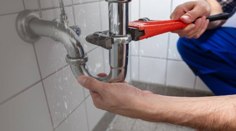 Expert burst pipe repair services in Itta Bena, MS